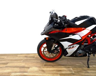 KTM RC  390 (modelo actual) 2017