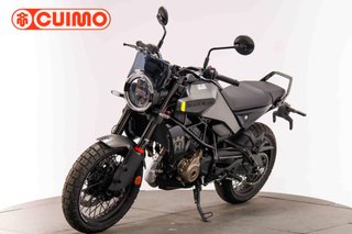 HUSQVARNA SVARTPILEN 125