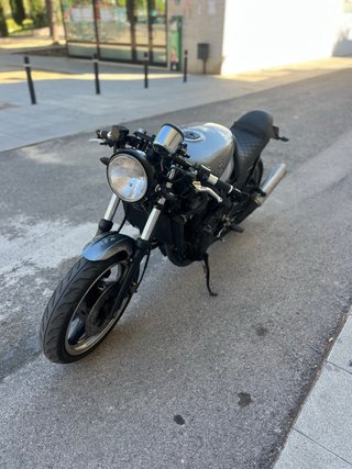 Kawasaki GPZ500 cafe racer HOMOLOGADA