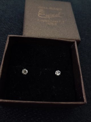 Pendientes Moissanita Espiral Plata y Blanco