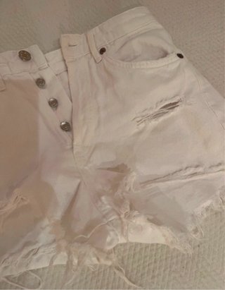Pantalón corto blanco Zara