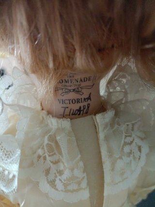 Muñeca de Porcelana Antigua Colección