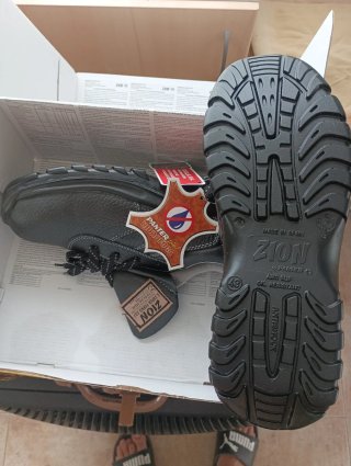 Zapatos de seguridad Panter Zion Negros