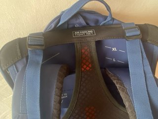Mochila de montaña azul 25L