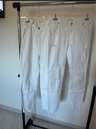 Jeans Kontatto bianchi strappati