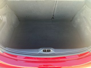 Peugeot 208 style año 2017