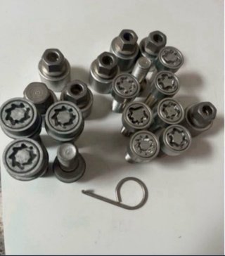 Tornillos antirrobo VW GOLF AUDI Q5 SEAT VW T4T6.1