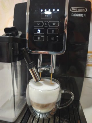 Cafetera Delonghi Dinámica ECAM 350.50.B. NO ENVÍO