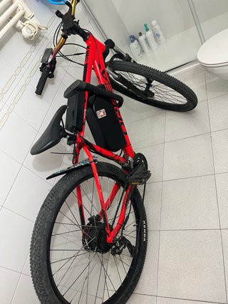 Bicicleta Eléctrica Roja
