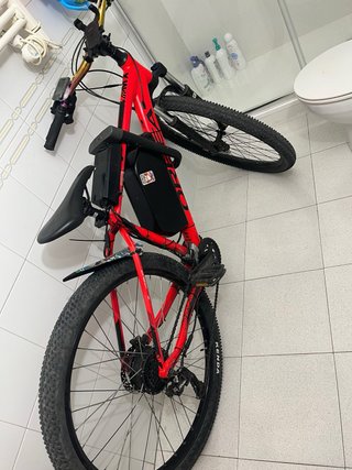 Bicicleta Eléctrica Roja