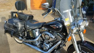 Harley Davidson Heritage Softail Class
