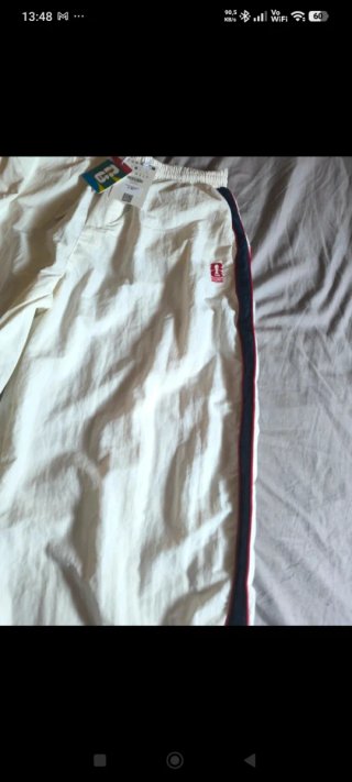 Pantalón deportivo FIFA blanco