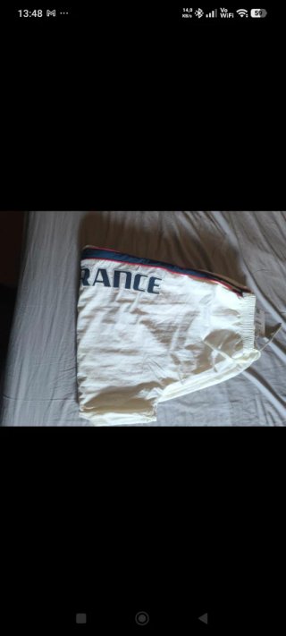 Pantalón deportivo FIFA blanco