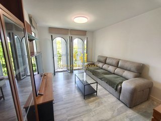 Piso en alquiler en Teatinos en Málaga