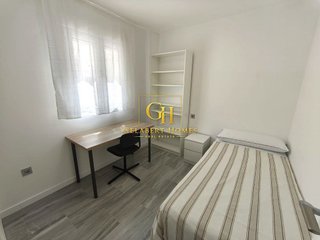 Piso en alquiler en Teatinos en Málaga