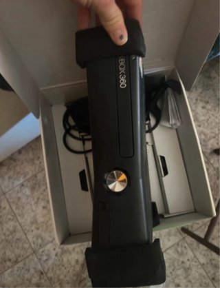 Xbox 360 + Gioco Kane & Lynch 2