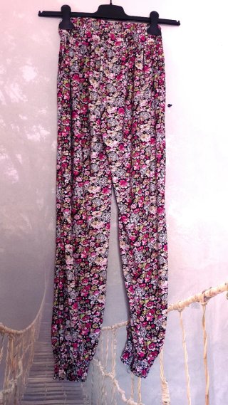 Pantalón fresco de verano. Talla M-L