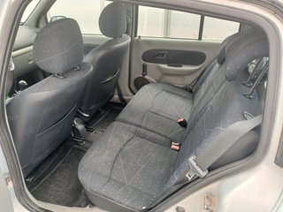 Renault Clio 2003