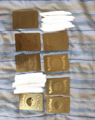 Lote 8 Cartas Pokémon Metalizadas Doradas