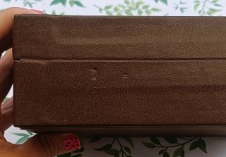 Elegante cofanetto gioielli Sacher marrone e beige