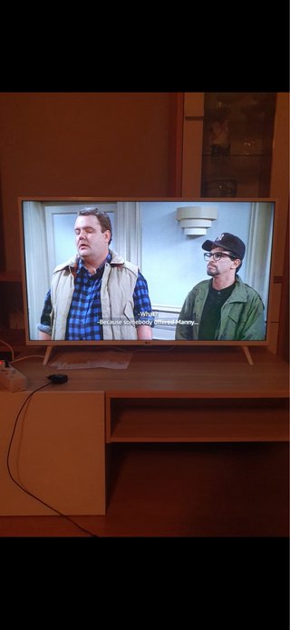 Smart TV LG 43 Blanca