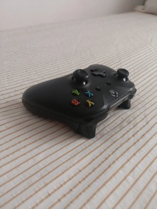 Mando Xbox One Negro