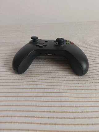 Mando Xbox One Negro