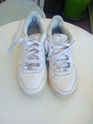 Nike Air Force 1 Blancas y Beige Talla 38