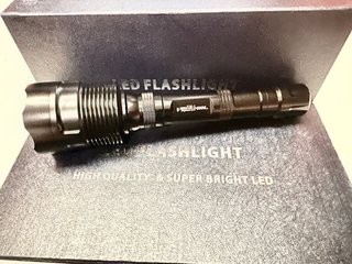 Linterna LED Sanguan SG-3K