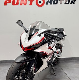 Zontes 703RR Deportiva Roja y Blanca