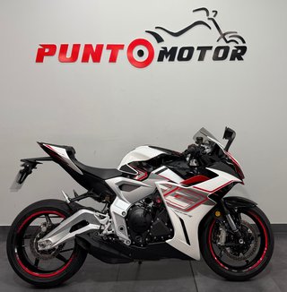 Zontes 703RR Deportiva Roja y Blanca
