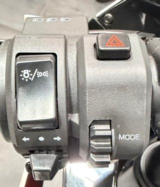 Zontes 703RR Deportiva Roja y Blanca