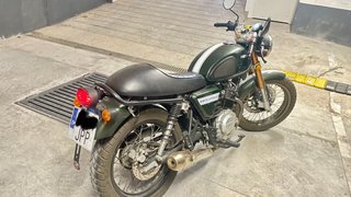 Moto Hanway RAW125 Cafe Racer 125cc Verde