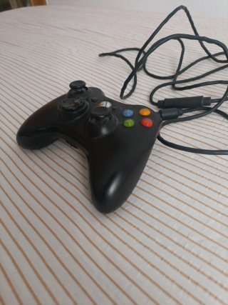 Mando Xbox 360 con cable