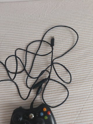 Mando Xbox 360 con cable