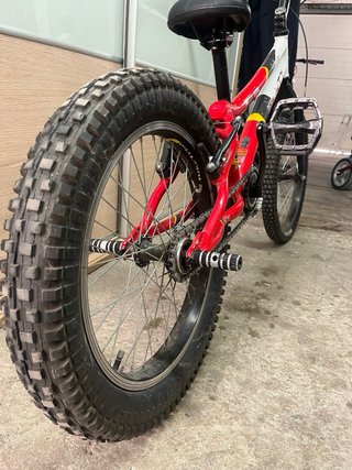 Bici Monty Trial. Solo venta en persona