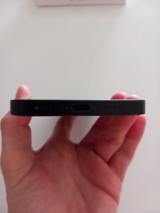 iPhone 16e Negro