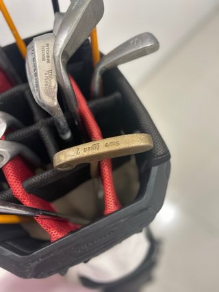 Bolsa de golf TaylorMade con palos