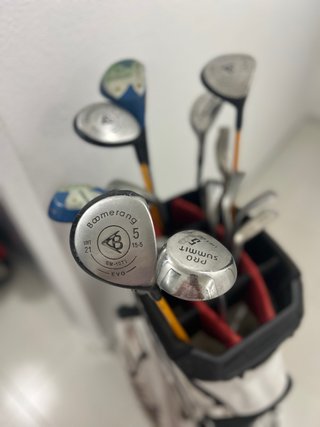 Bolsa de golf TaylorMade con palos
