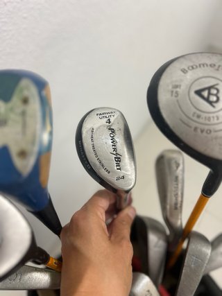 Bolsa de golf TaylorMade con palos