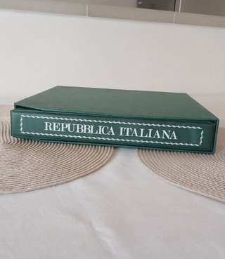 album francobolli italiani