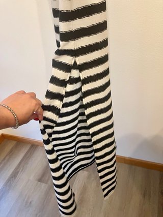 Vestito a righe bianco e nero