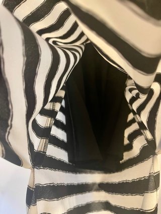 Vestito a righe bianco e nero