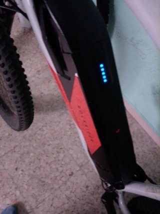 Bicicleta electrica Rockrider ST 100
