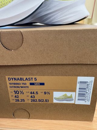 Asics Dynablast 5  Talla 44,5