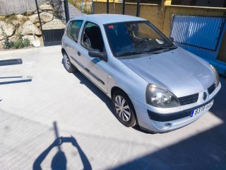 Renault Clio 2004