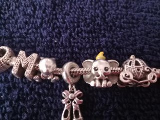 Pulsera Pandora  de plata  con 14 Charms