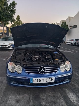Mercedes-Benz  CLK 2002
