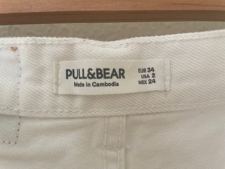 Pull & Bear Shorts Vaqueros Blancos Desgastados