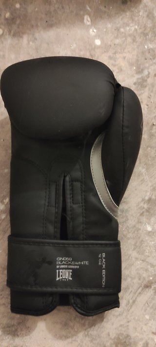 Guantes de Boxeo Leone Negros
